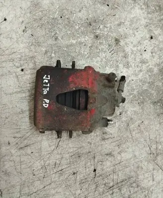 Volkswagen Jetta V Front brake caliper