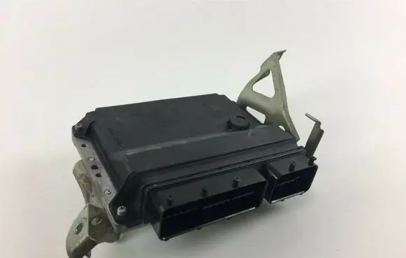 Toyota Avensis T270 Other control units/modules 8966105D80 Z503