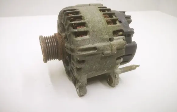 Volkswagen Multivan T5 Generator/alternator FG18T062 03L903023Q 2609876C