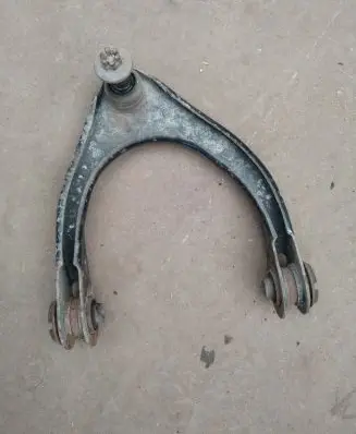 Lexus GS 300 350 430 450H Front lower control arm/wishbone