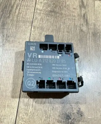 Mercedes-Benz C W204 Door control unit/module A2128203785 A2124423032 A2128203826