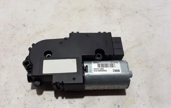 Sunroof motor/actuator