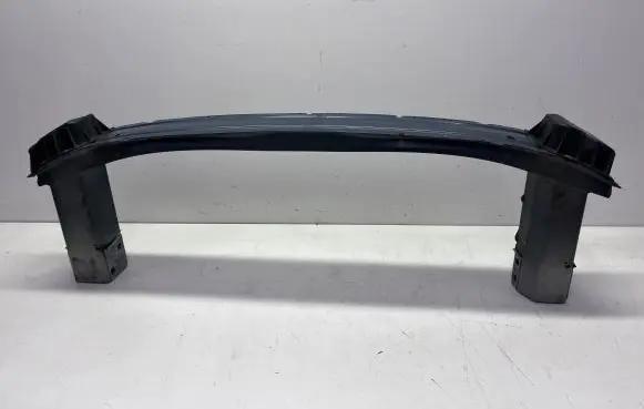 Opel Zafira C Front bumper cross member