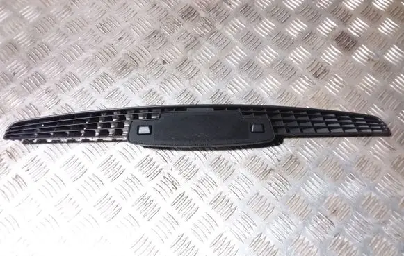 Audi A3 S3 A3 Sportback 8P Dashboard air vent grill cover trim 8P0819635