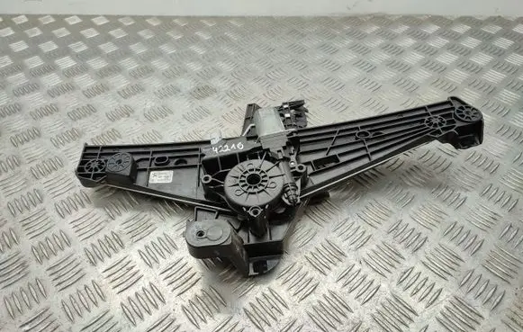 Peugeot 2008 II Rear door window regulator with motor 9830003080