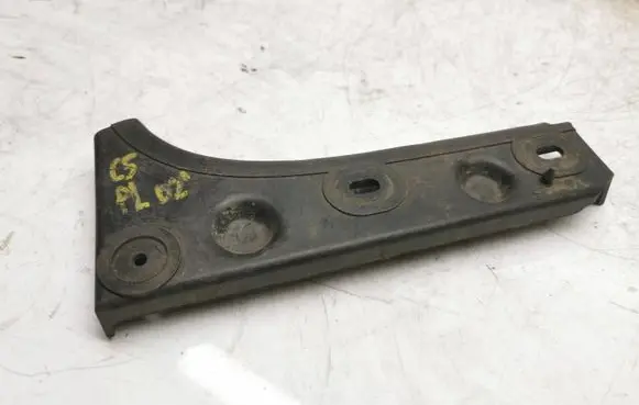 Audi A6 S6 C5 4B Front bumper mounting bracket 4b0807284b