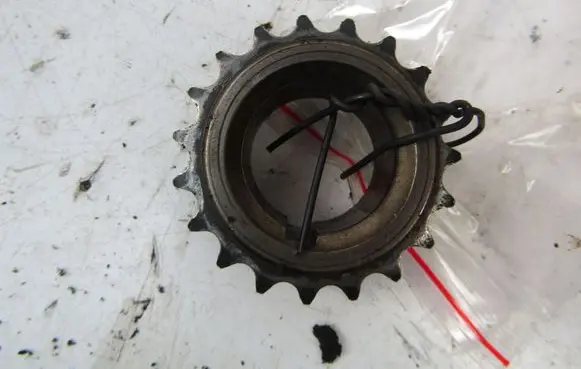 Ford Fiesta Camshaft pulley/ VANOS 
