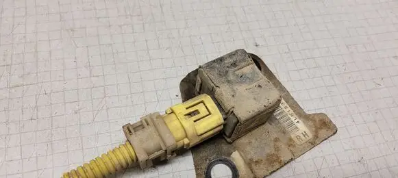 Subaru Legacy Airbag deployment crash/impact sensor 98231AE010 1876003470