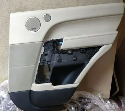 Land Rover Range Rover L405 Rear door card panel trim