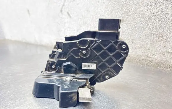 Ford Focus Rear door lock A048069 4M5AA26412EC