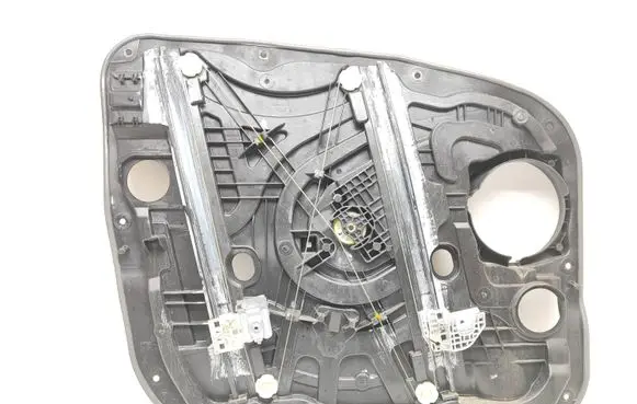 KIA Sorento Front window lifting mechanism without motor 81320C5010 U11P04A 16E21103220023