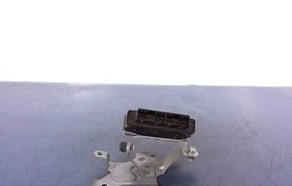 Mitsubishi Outlander Gearbox control unit/module 8631A076