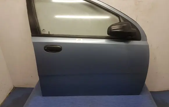 Chevrolet Kalos Front door