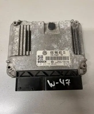 Volkswagen Caddy Engine control unit/module 03G906021CG 1039S12044 0281012746
