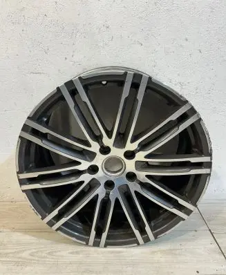 Porsche Cayenne (92A) R21 alloy rim 