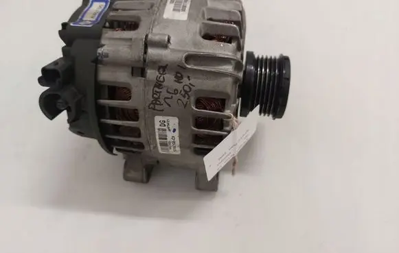 Peugeot Partner Generator/alternator TG15C135