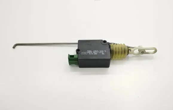 Audi A6 S6 C5 4B Central locking motor 4B9962115
