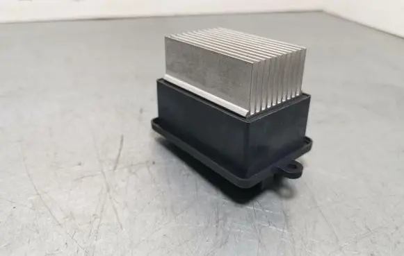 Opel Grandland X Heater blower motor/fan resistor 43002900