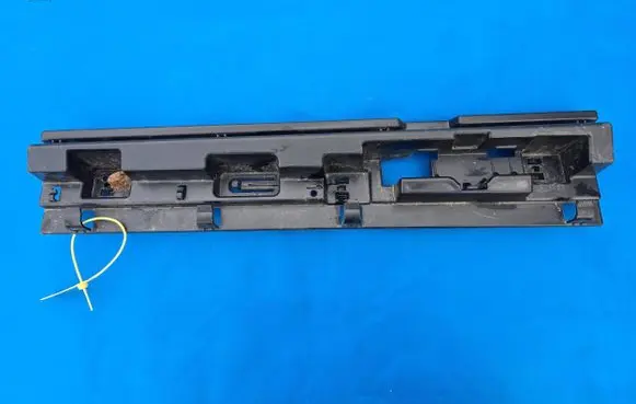 BMW 2 F45 Sill supporting ledge 7301941