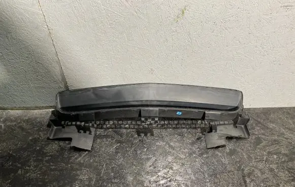 Dodge Challenger Front grill LC22136AA