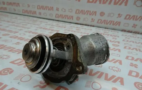 Mercedes-Benz SLK R171 Thermostat/thermostat housing A2722000015