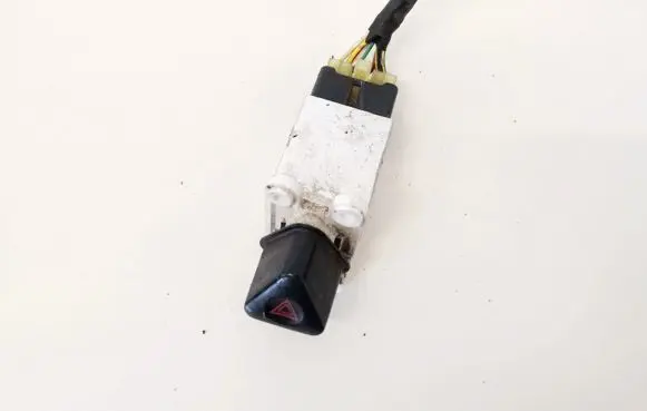Subaru Outback Hazard light switch