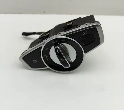 Mercedes-Benz E W213 Light switch A2229055508 10137012