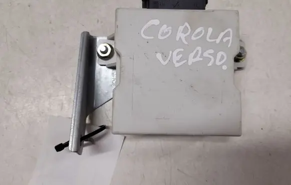 Toyota Corolla Verso AR10 Window wiper relay 859400F010