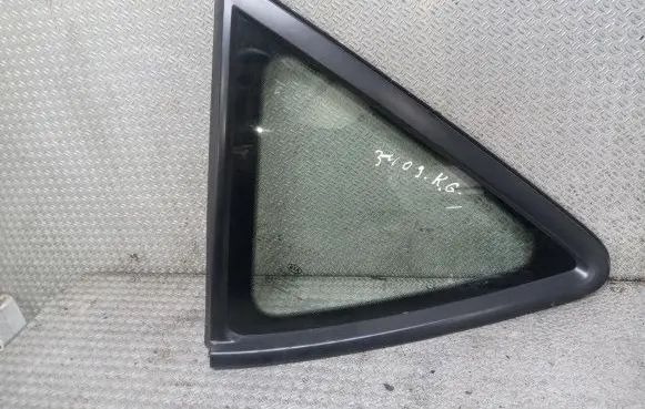 KIA Ceed Rear side window