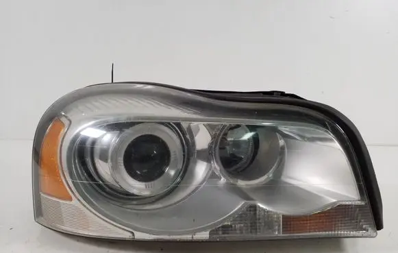 Volvo XC90 Headlight/headlamp 89902045