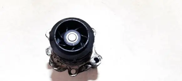 Volkswagen Polo Water pump A13617
