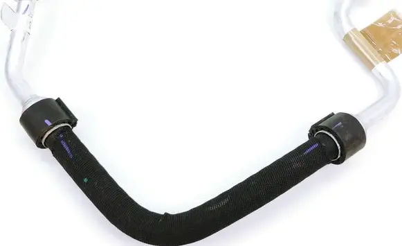 Air conditioning (A/C) pipe/hose