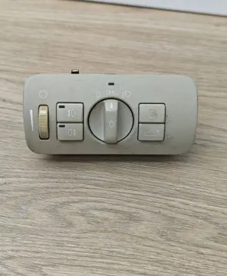 Volvo S80 Light switch 30739418