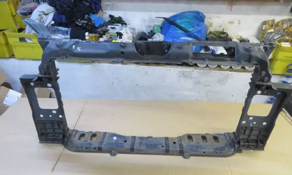 KIA Ceed Radiator support slam panel 64101A2000