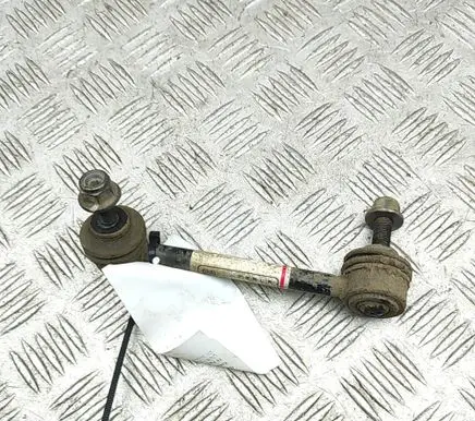 Tesla Model 3 Rear anti-roll bar/stabilizer link 104449100E