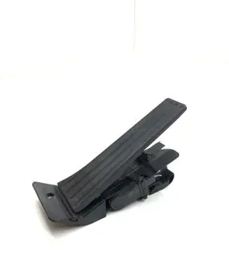 BMW 4 F32 F33 Accelerator throttle pedal 6853175
