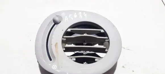 KIA Carnival Dash center air vent grill 803F16