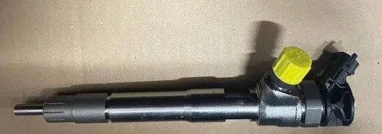 Fuel injector