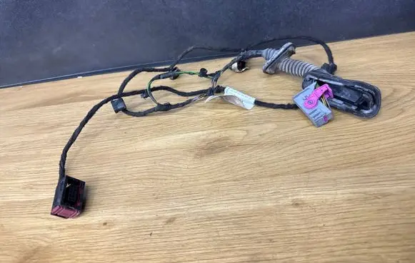 Opel Insignia A Rear door wiring loom 13283768