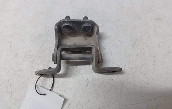 Toyota Yaris Rear door upper hinge