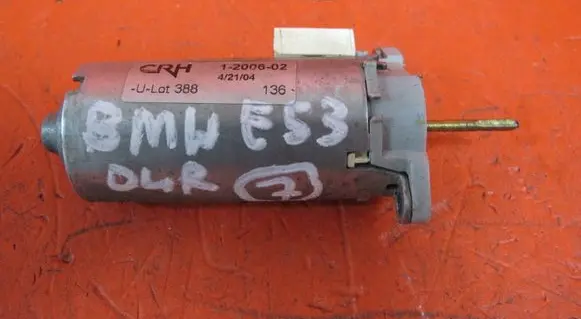 BMW X5 E53 Seat adjustment motor 0130002616
