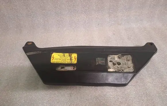 Volkswagen PASSAT B3 Radiator trim 357121343