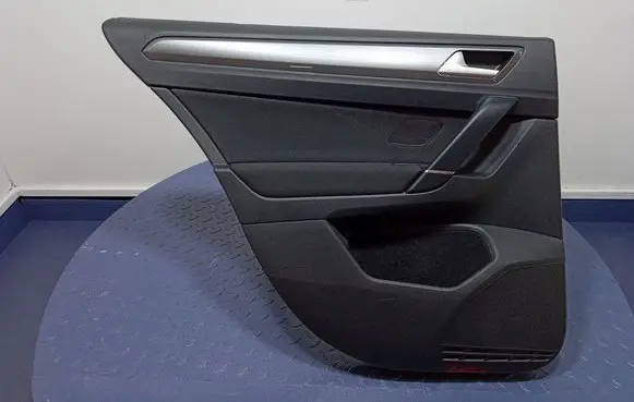 Volkswagen Golf VII Door card panel trim set 510867211L