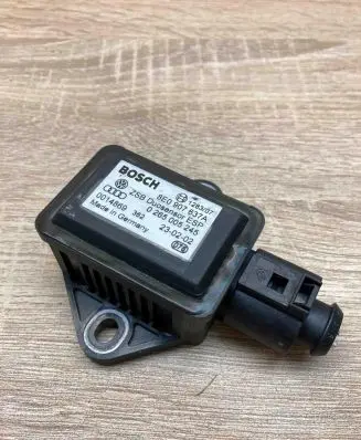 Audi A4 S4 B6 8E 8H ESP acceleration yaw rate sensor 8E0907637A 0265005245