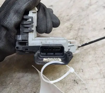 Citroen C5 Rear door lock PSA732153 2190M156615