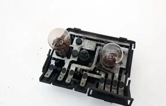 Audi 80 90 S2 B4 Tail light bulb cover holder