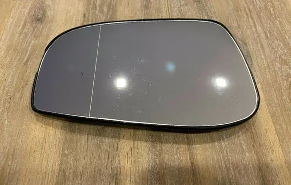 Volvo S60 Wing mirror glass 30634719