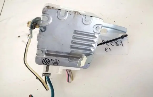Toyota Avensis T250 Power steering control unit/module 8965005030 89650-05030