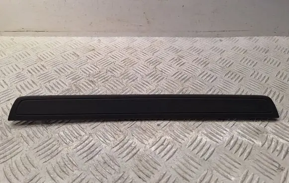 Toyota Verso Front sill trim cover 679110F010B0 679110F010