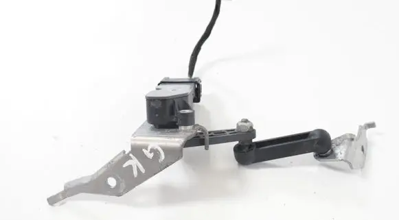 Volvo XC90 Rear air suspension level height sensor 31406563